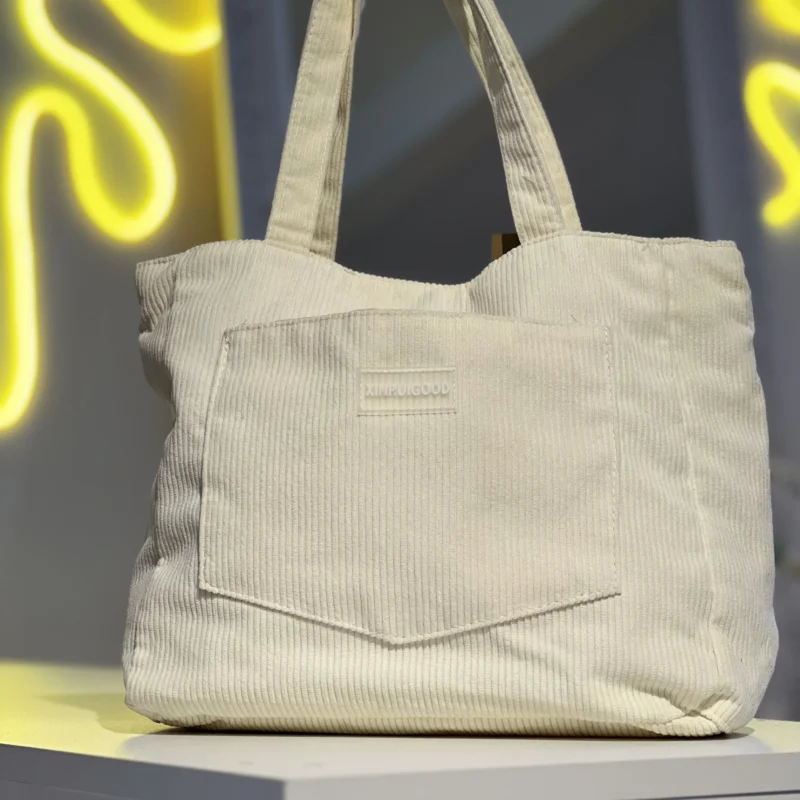✨Bolsa College Off White✨
