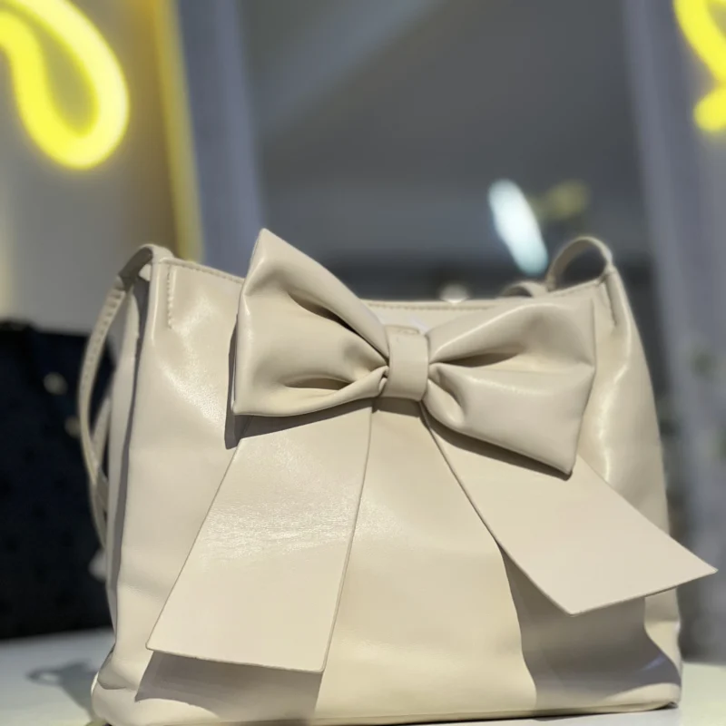 ✨Bolsa Luisa✨